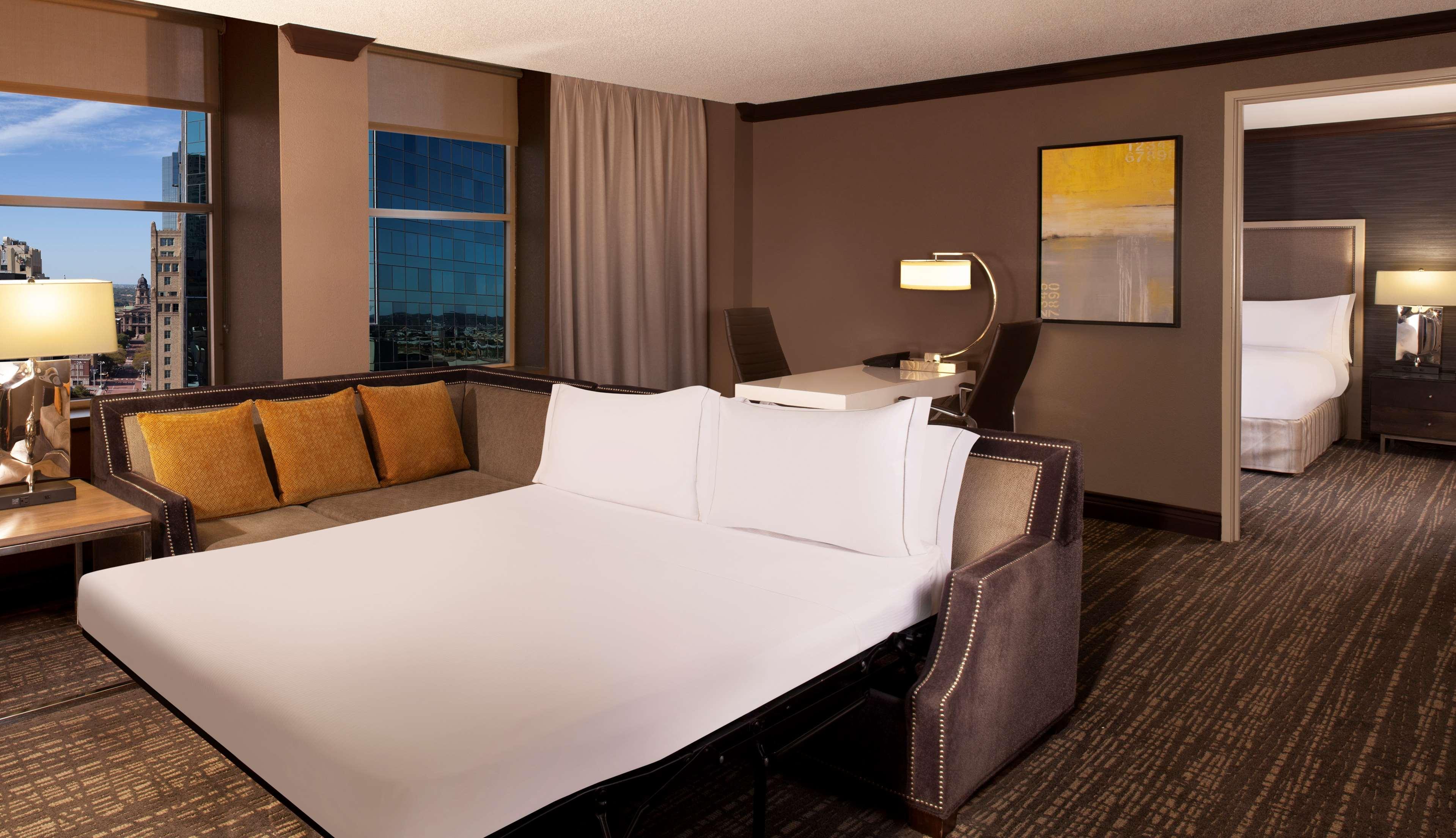 Hilton Worth 4*